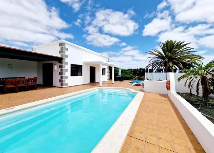 Villa Marta Con Piscina Privada Climatizada