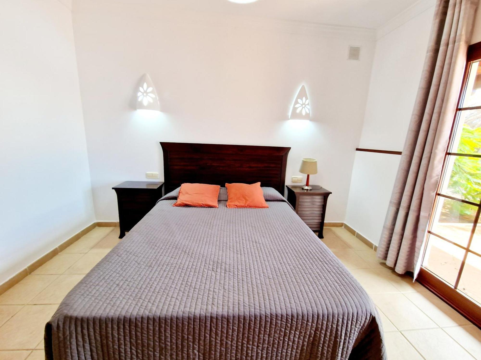 Marta Con Piscina Privada Climatizada Vakantiehuis